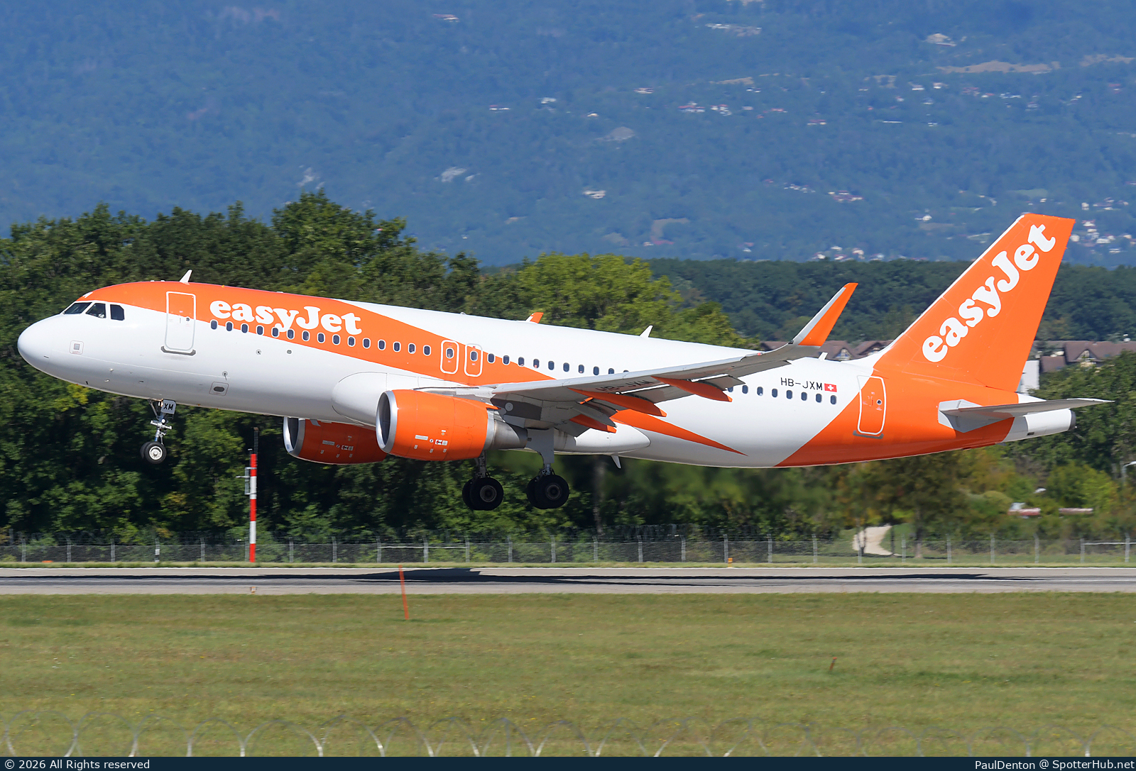 Photo of HB-JXM - Airbus A320-214 operated by easyJet Switzerland