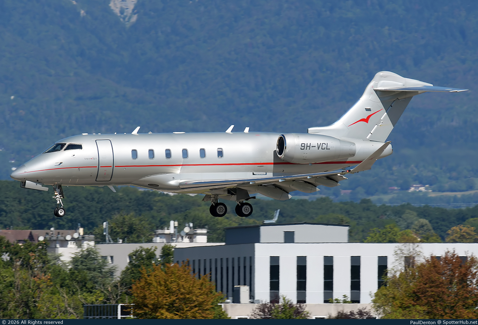 Photo of 9H-VCL - Bombardier Challenger 350 operated by VistaJet