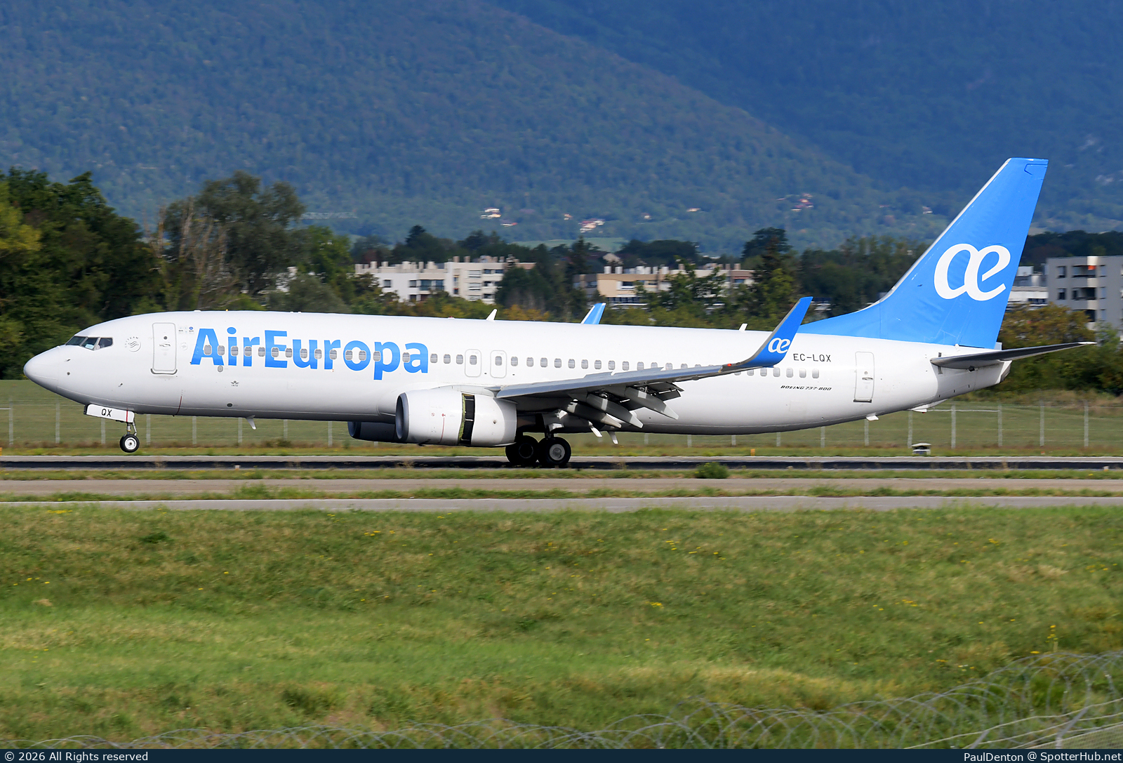Photo of EC-LQX - Boeing 737-85P operated by Air Europa
