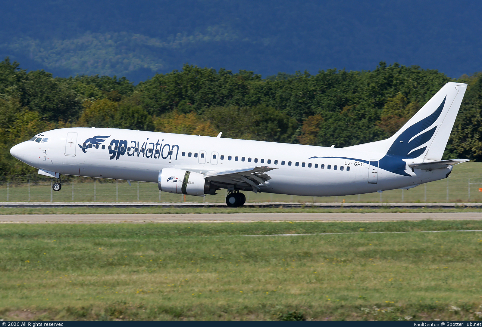 Photo of LZ-GPC - Boeing 737-4Y0 operated by GP Aviation