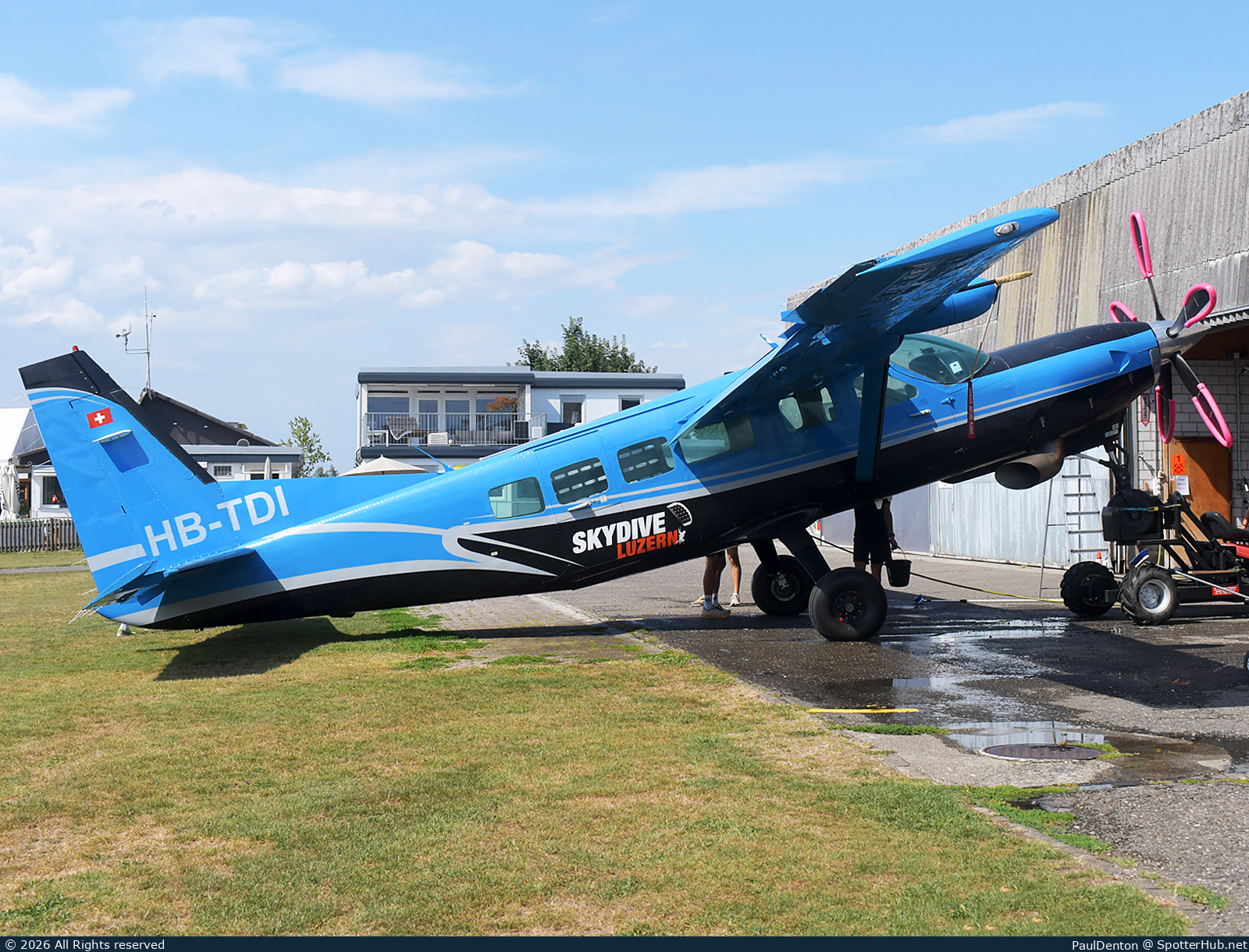Photo of HB-TDI - Cessna 208 Caravan operated by Skydive Luzern