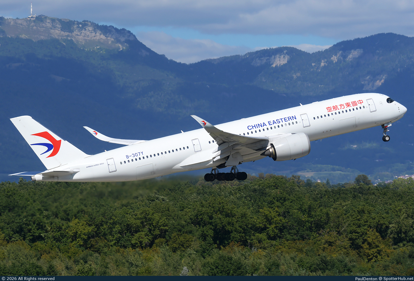 Photo of B-307Y - Airbus A350-941 operated by China Eastern Airlines