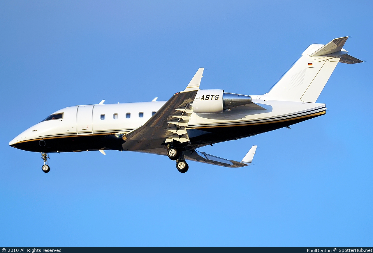 Photo of D-ASTS - Bombardier Challenger 604 operated by ACM Air Charter