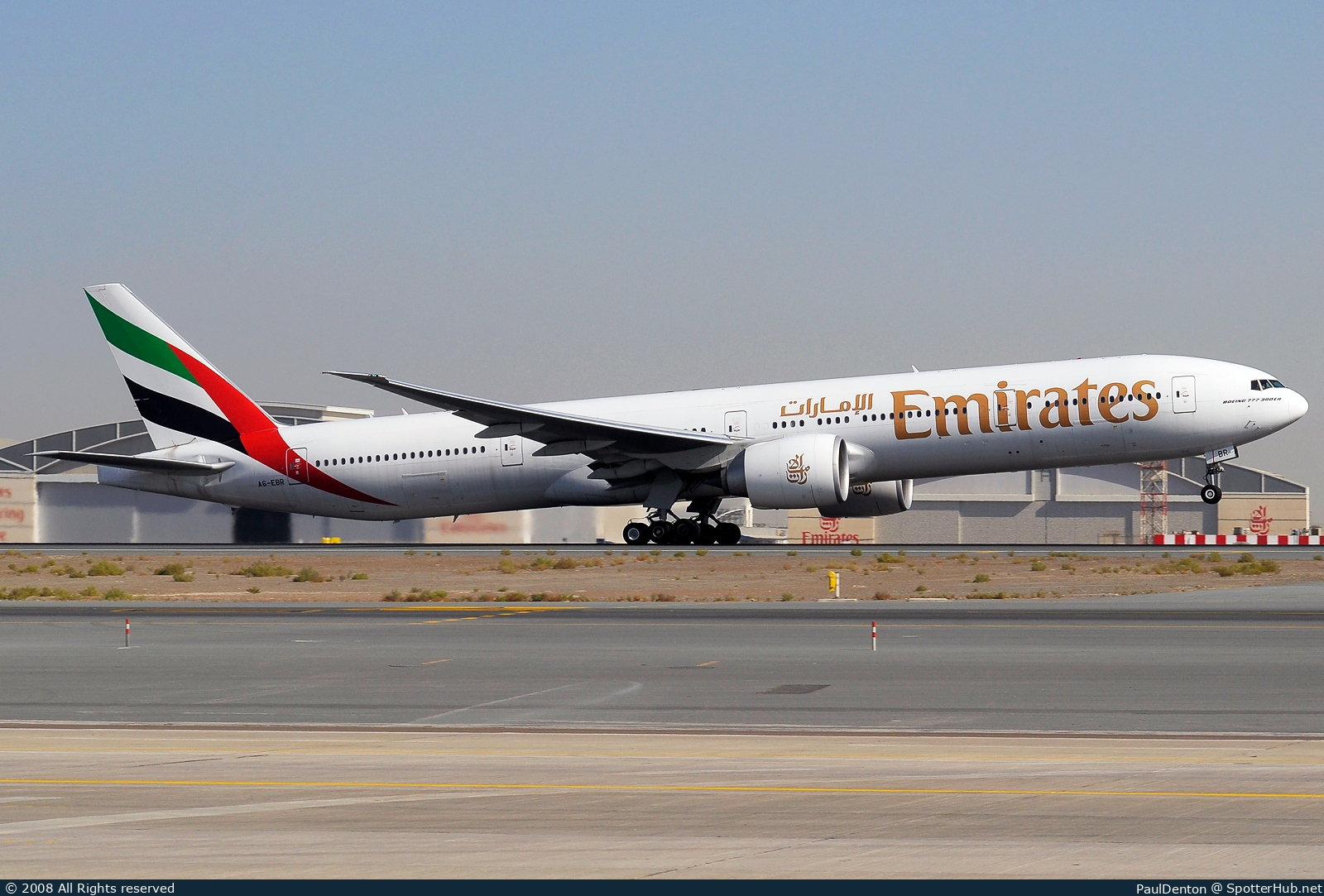 Photo of A6-EBR - Boeing 777-31H(ER) operated by Emirates