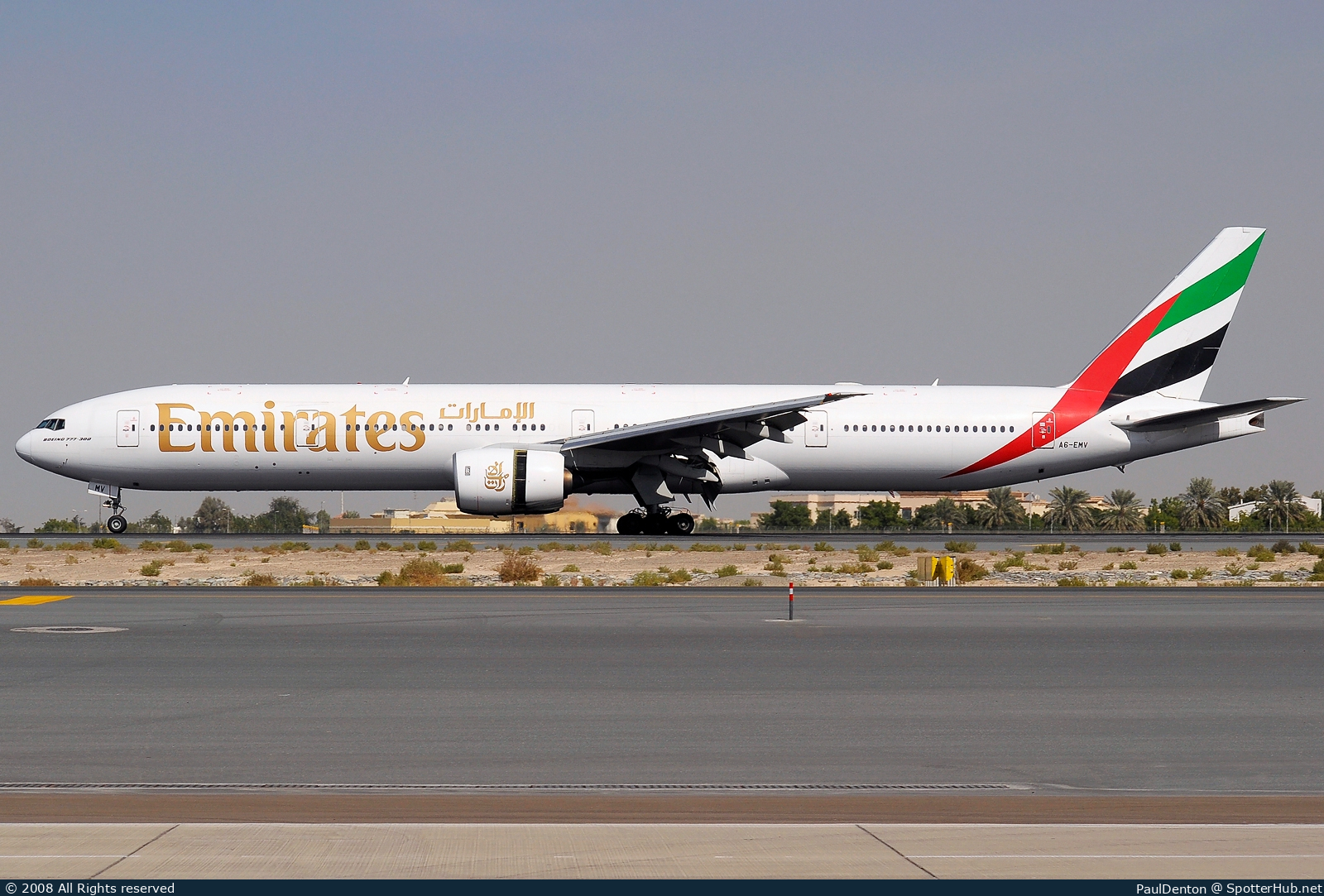 Photo of A6-EMV - Boeing 777-31H operated by Emirates