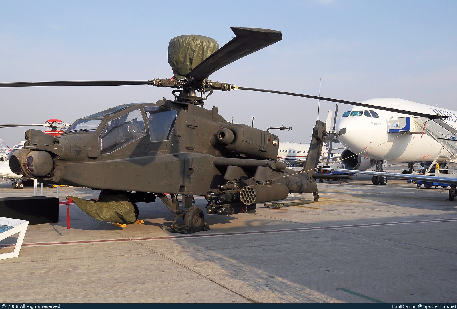 Photo of 065 - Boeing AH-64D Apache Longbow operated by United Arab Emirates Air Force