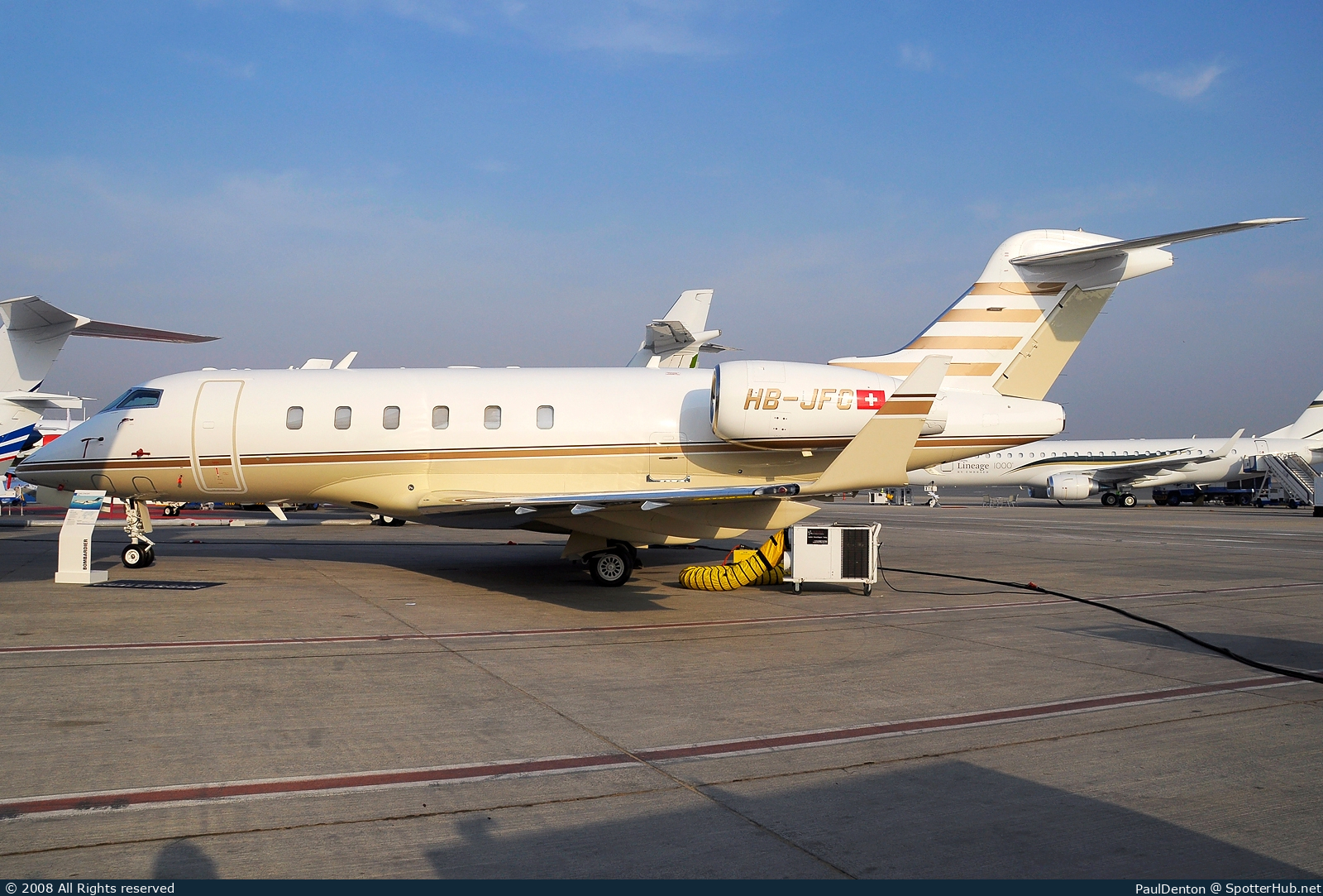 Photo of HB-JFO - Bombardier Challenger 300 operated by TAG Aviation