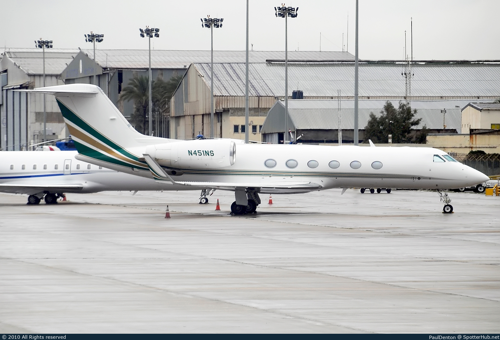 Photo of N451NS - Gulfstream GIV-X (G450) operated by NAS National Air Services