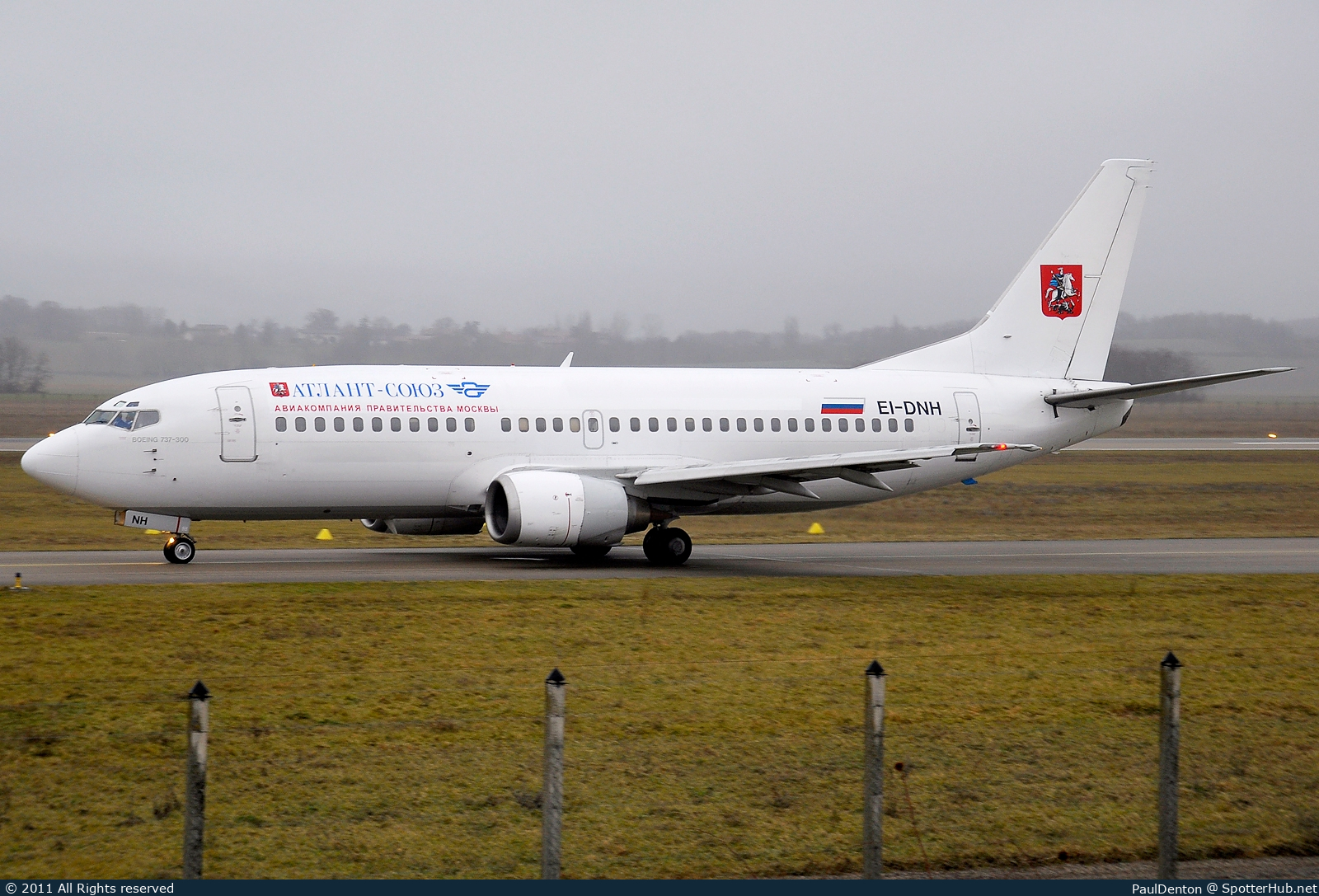 Photo of EI-DNH - Boeing 737-3Y5 operated by Atlant-Soyuz Airlines