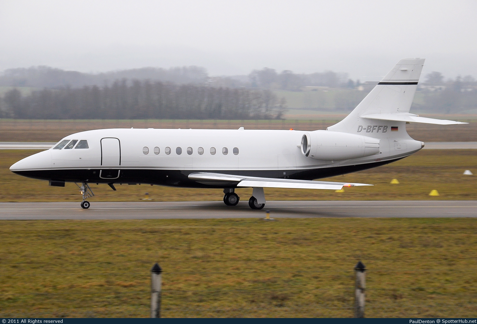 Photo of D-BFFB - Dassault Falcon 2000EX operated by ACM Air Charter