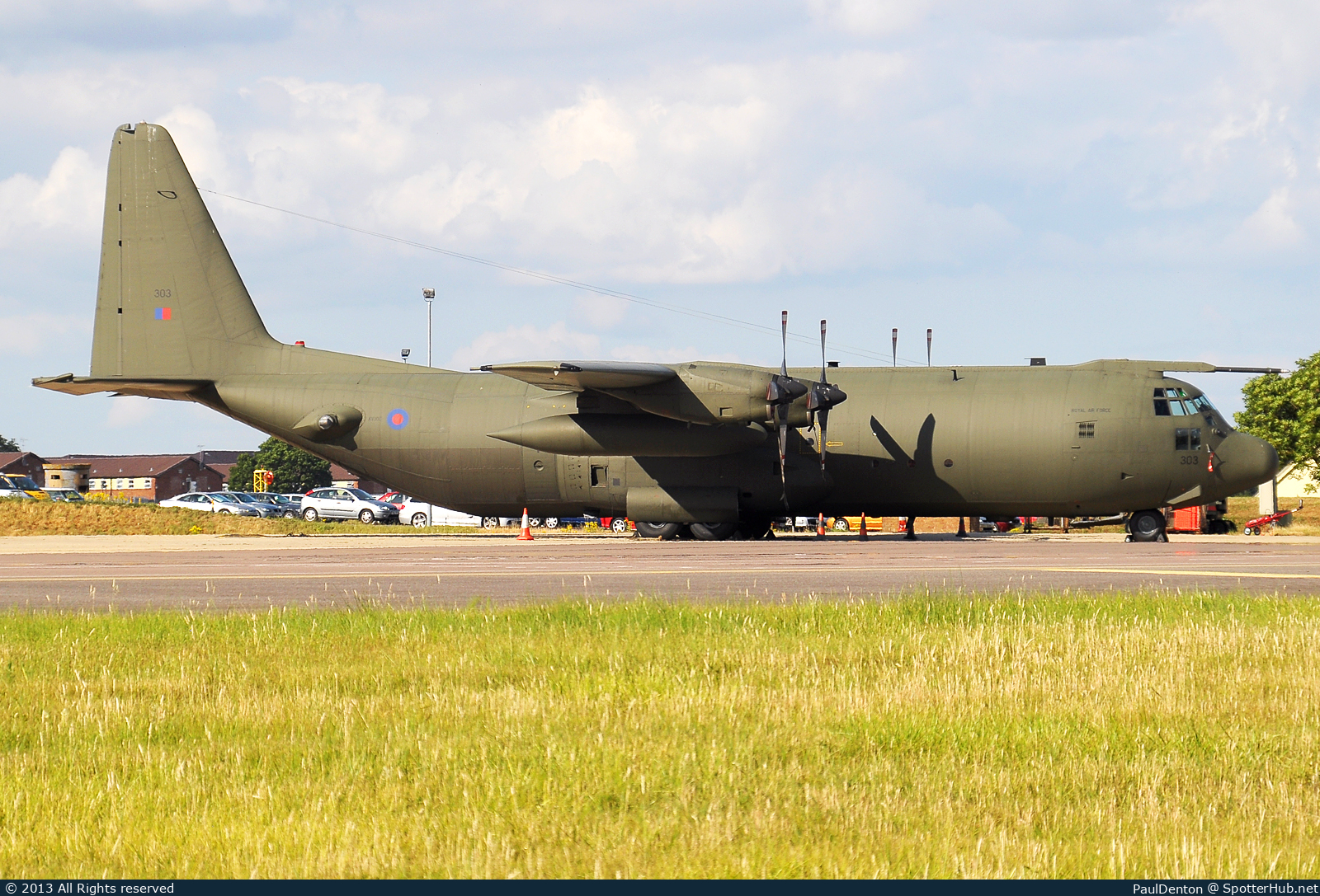 Photo of XV303 - Lockheed Hercules C.3A operated by Royal Air Force