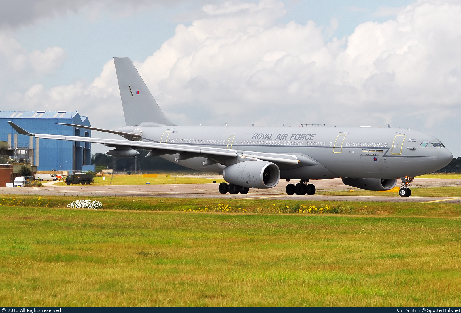 Photo of ZZ331 - Airbus A330-243(MRTT) Voyager KC.2 operated by Royal Air Force