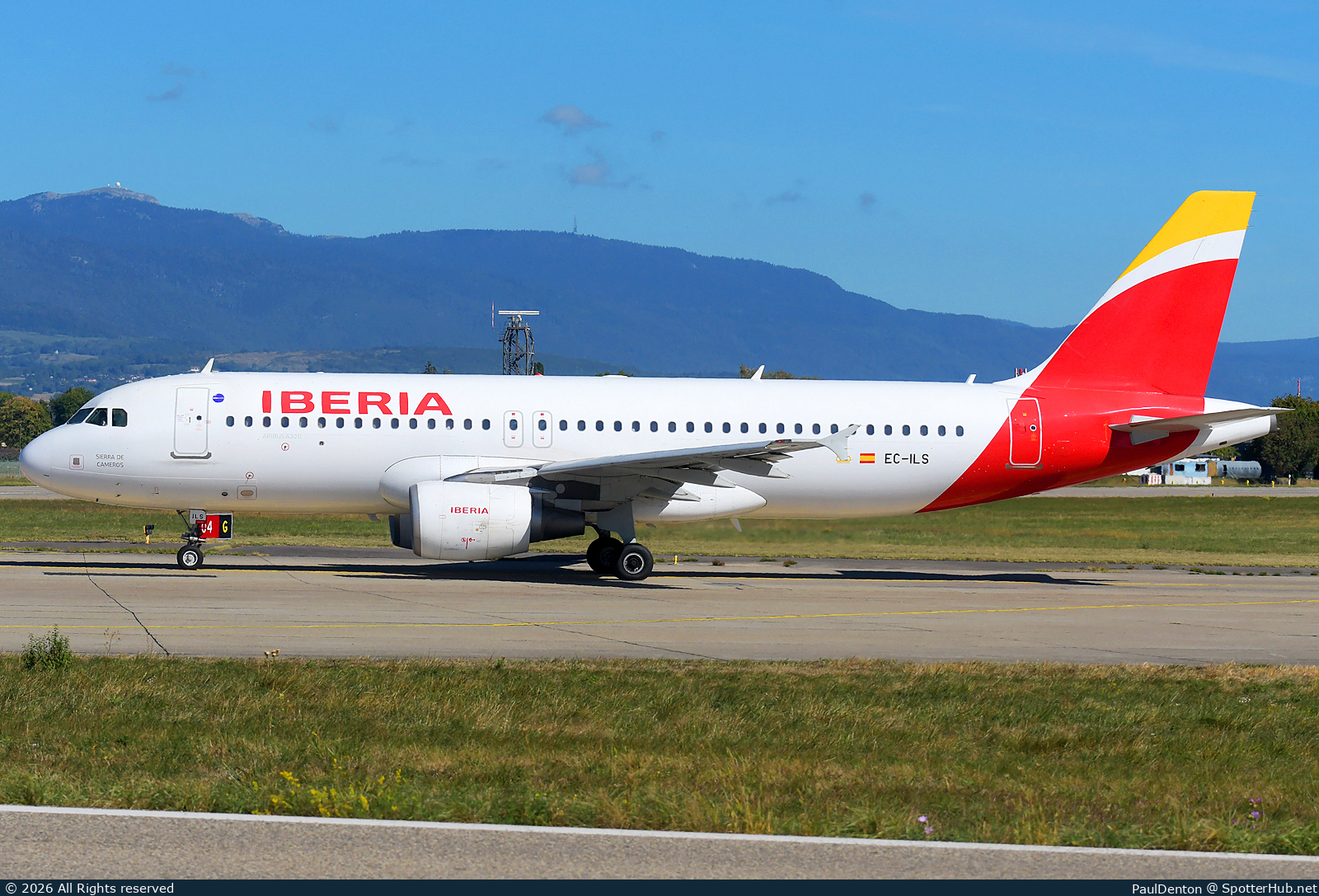 Photo of EC-ILS - Airbus A320-214 operated by Iberia