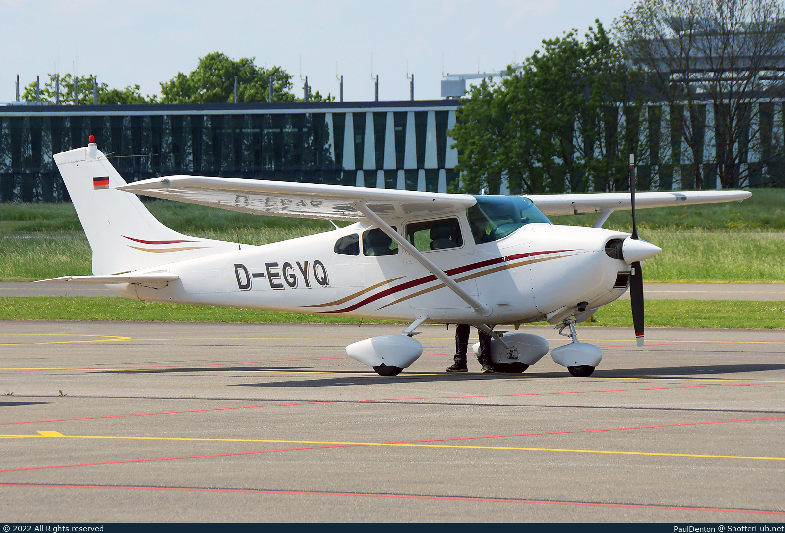 Photo of D-EGYQ - Cessna 172C Skyhawk operated by Private