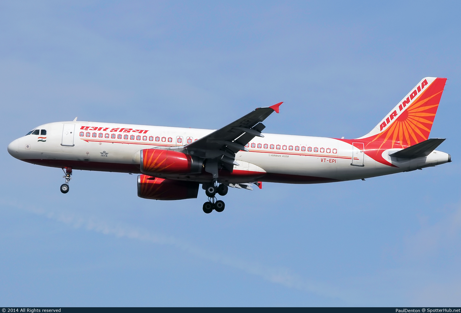 Photo of VT-EPI - Airbus A320-231 operated by Air India