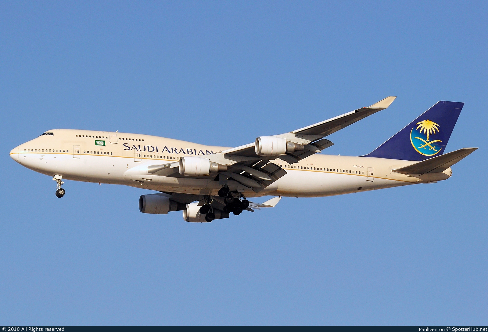 Photo of HZ-AIX - Boeing 747-468 operated by Saudi Arabian Airlines