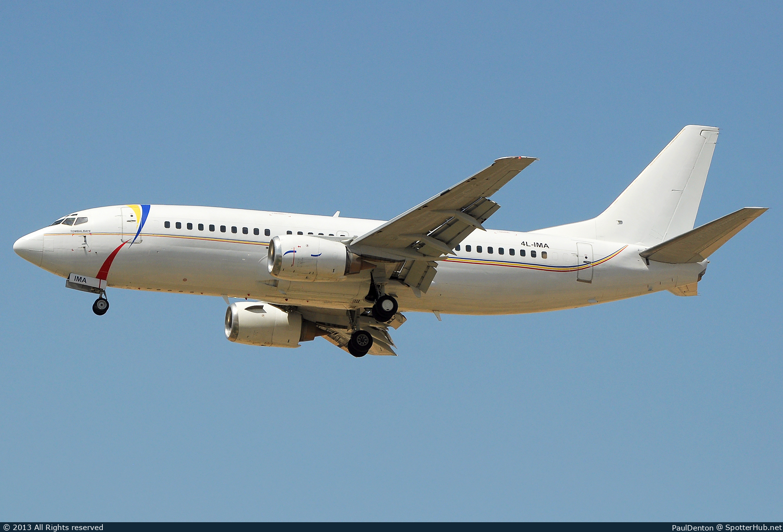 Photo of 4L-IMA - Boeing 737-322 operated by Bravo Air
