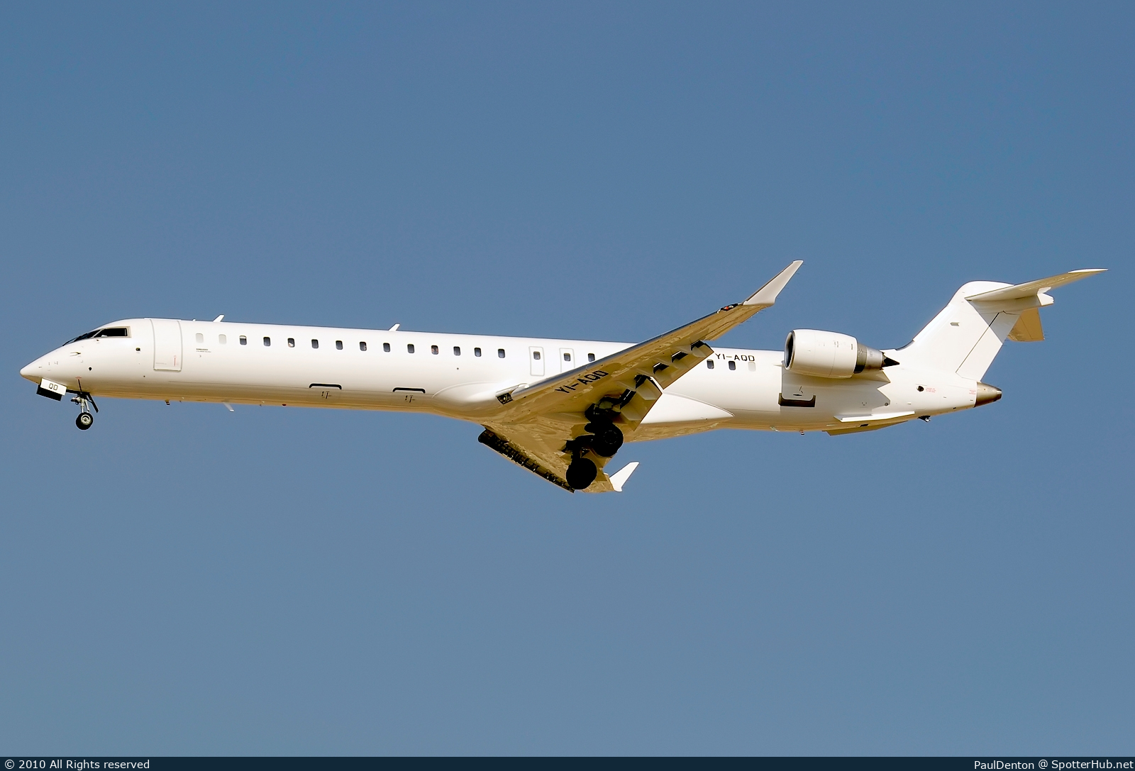 Photo of YI-AQD - Bombardier CRJ-900LR operated by Iraqi Airways