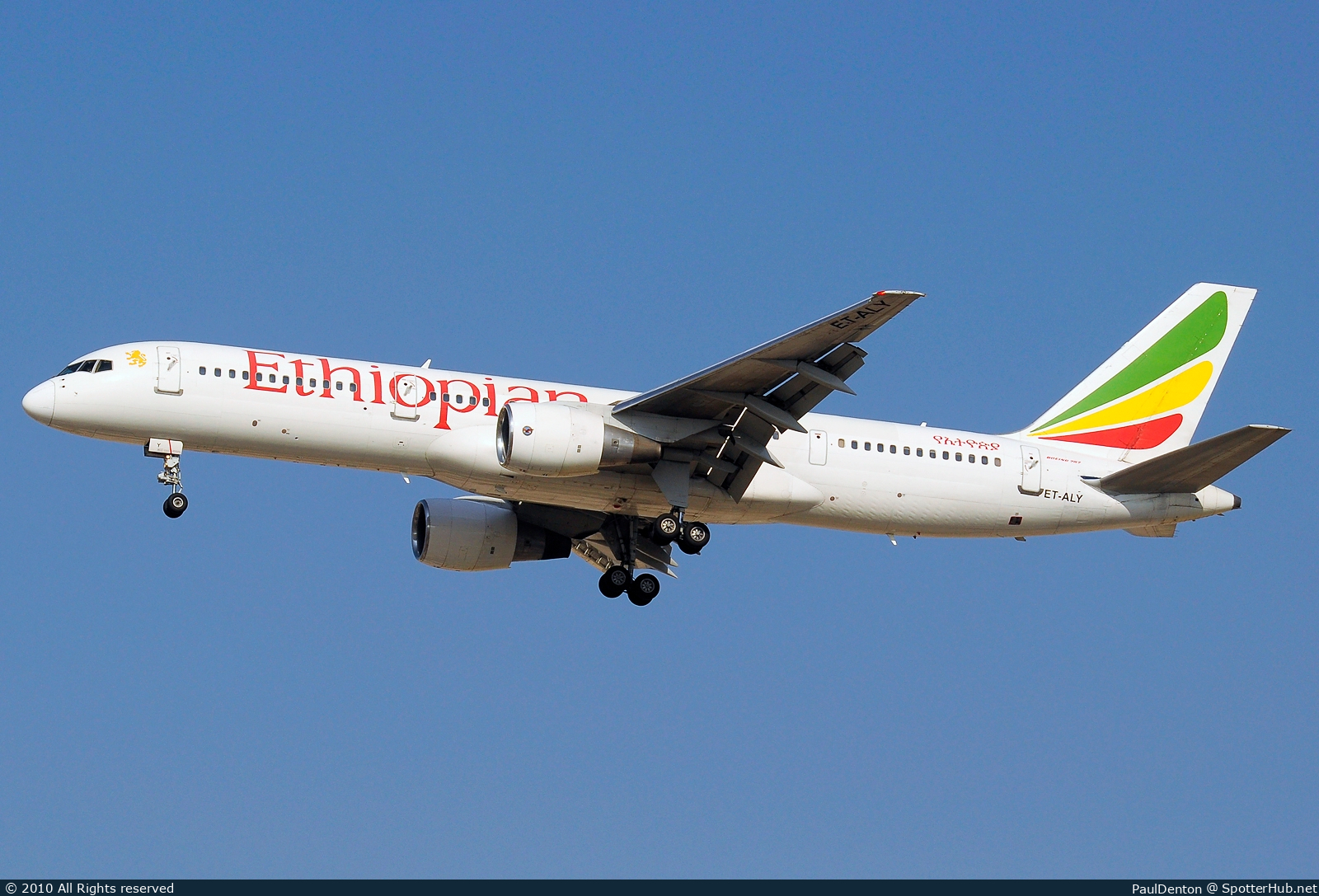 Photo of ET-ALY - Boeing 757-231 operated by Ethiopian Airlines