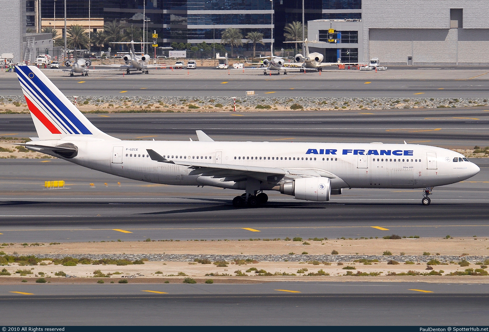 Photo of F-GZCE - Airbus A330-203 operated by Air France