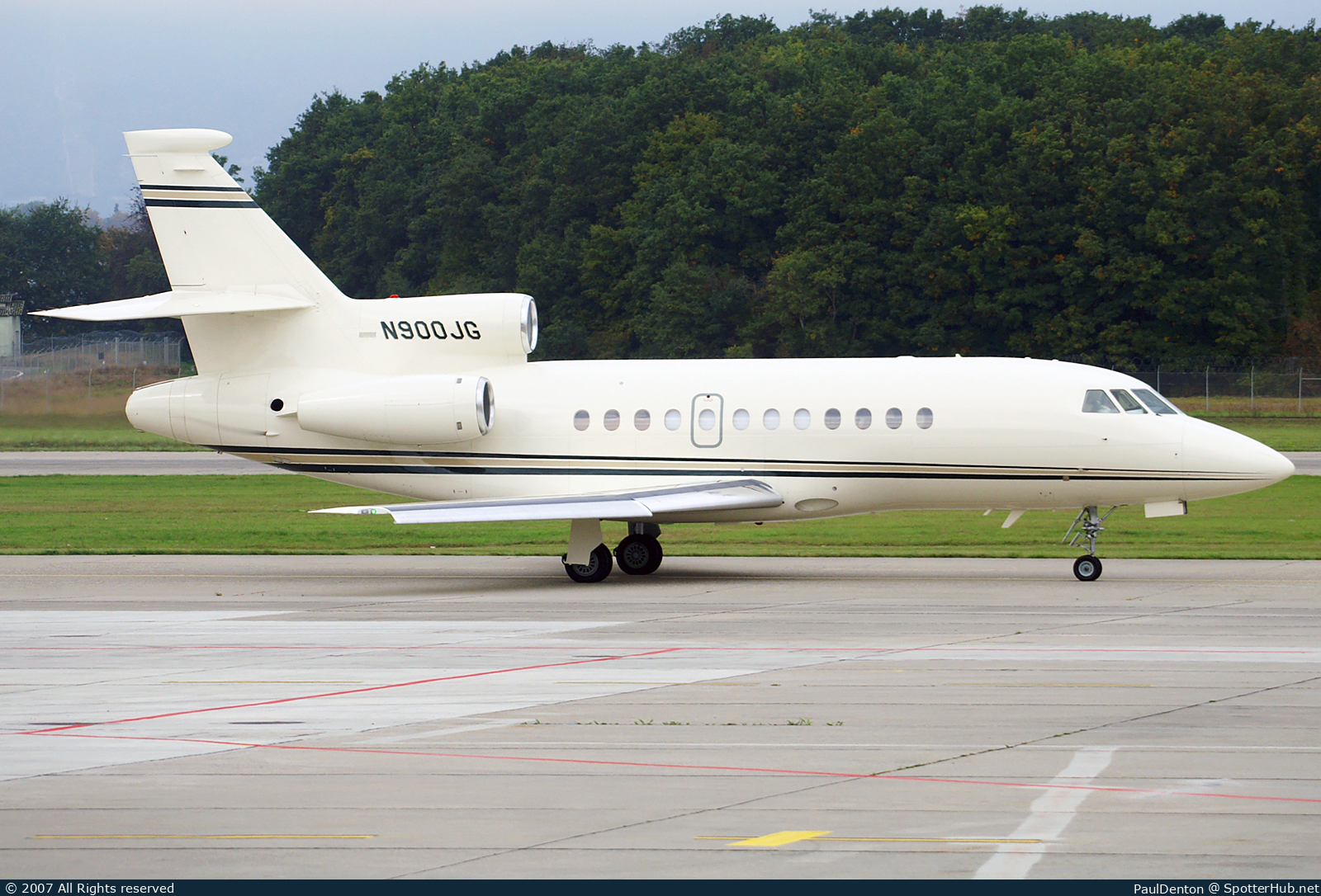 Photo of N900JG - Dassault Falcon 900EX operated by Private