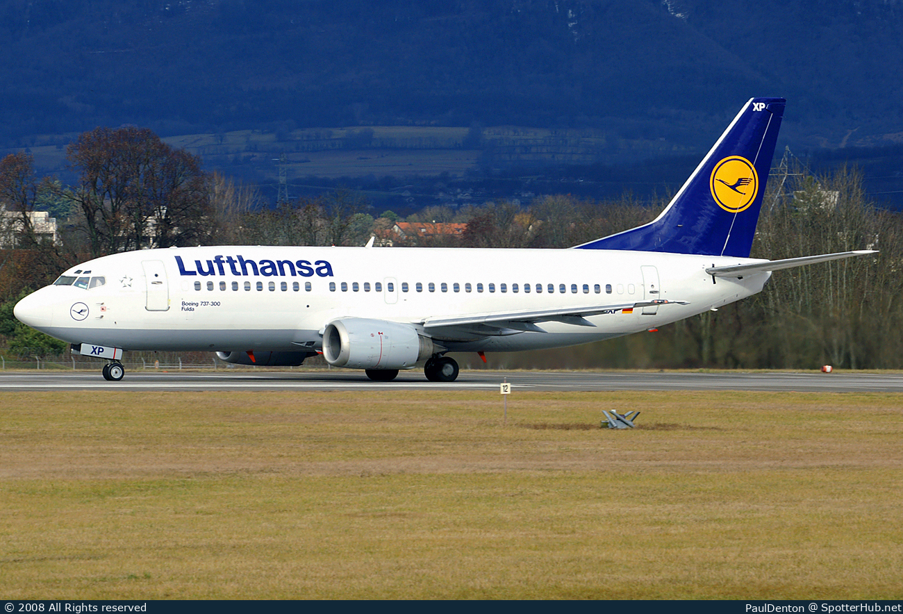 Photo of D-ABXP - Boeing 737-330 operated by Lufthansa