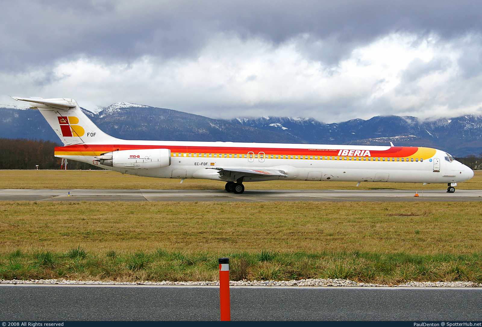 Photo of EC-FOF - McDonnell Douglas MD-88 operated by Iberia
