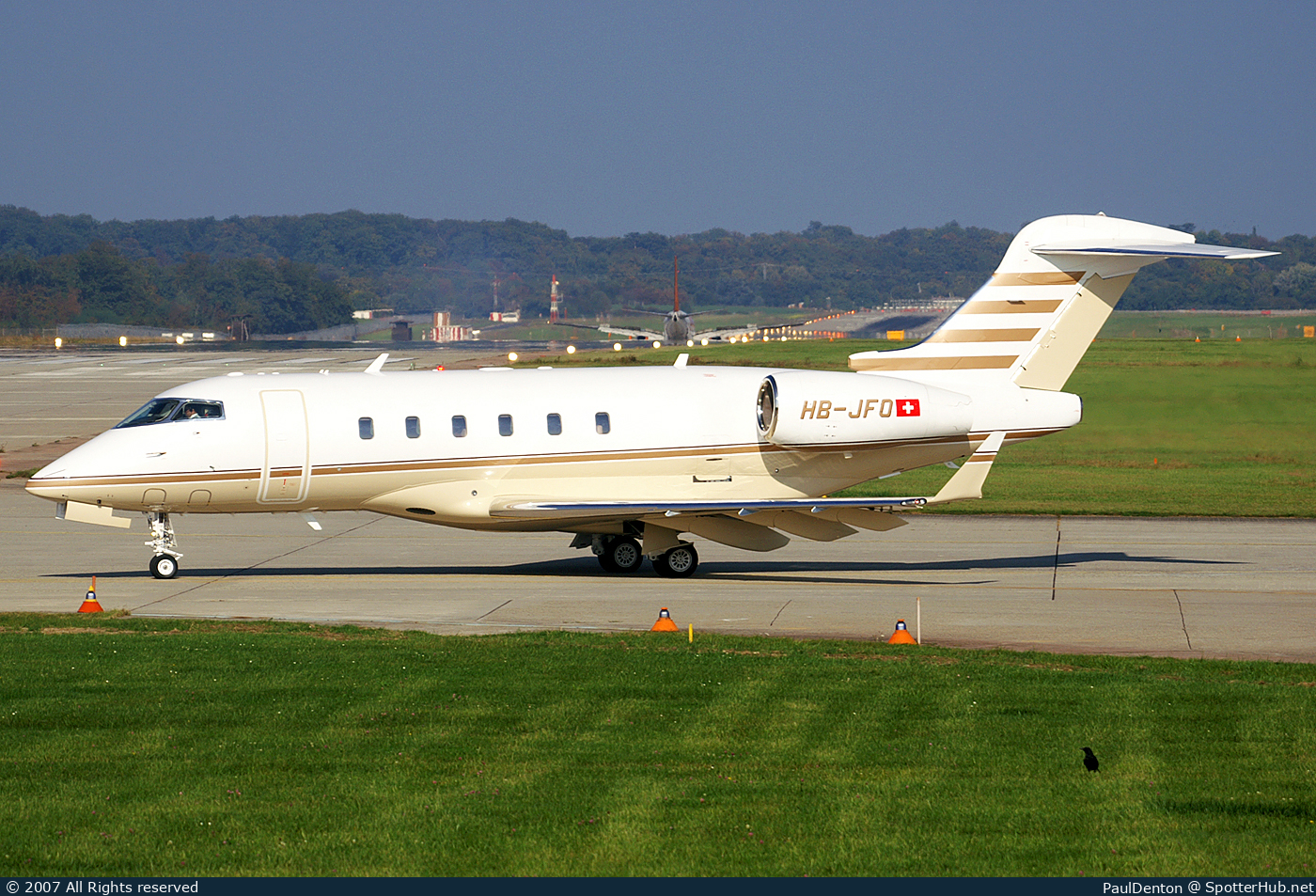 Photo of HB-JFO - Bombardier Challenger 300 operated by TAG Aviation