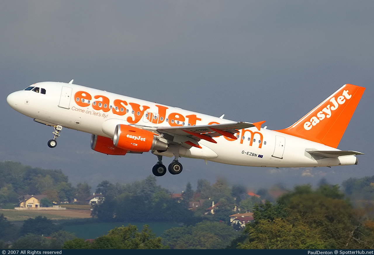 Photo of G-EZBN - Airbus A319-111 operated by easyJet