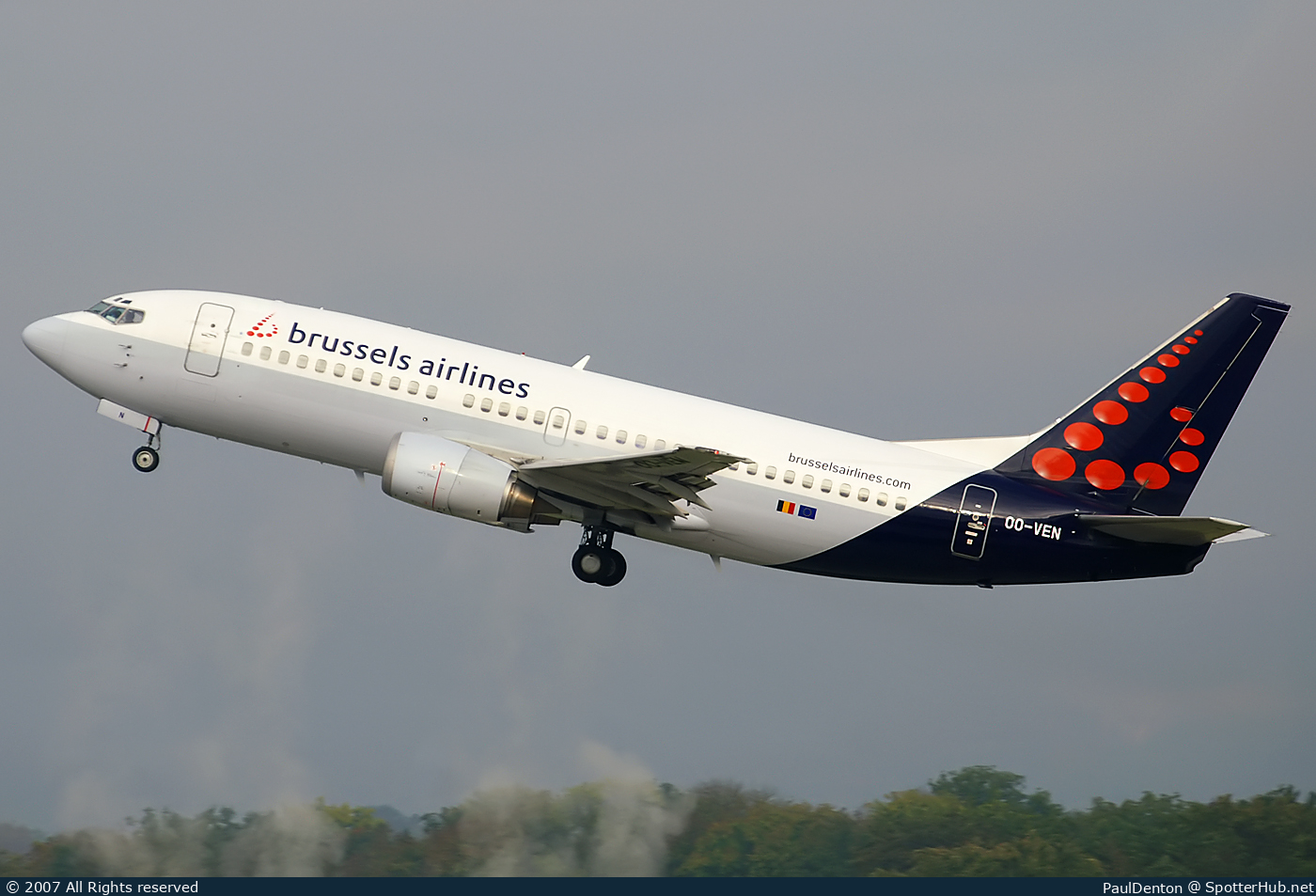 Photo of OO-VEN - Boeing 737-36N operated by Brussels Airlines