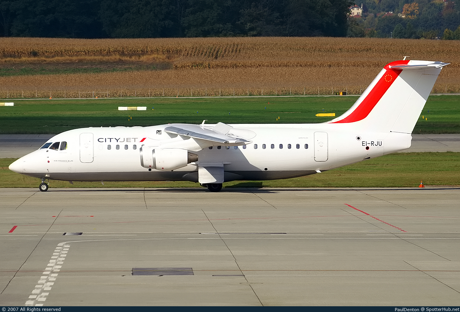 Photo of EI-RJU - British Aerospace Avro RJ85 operated by CityJet