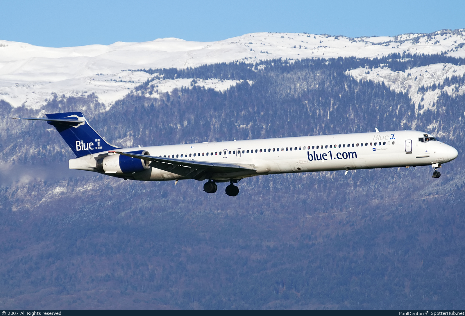 Photo of OH-BLC - McDonnell Douglas MD-90 operated by Blue1