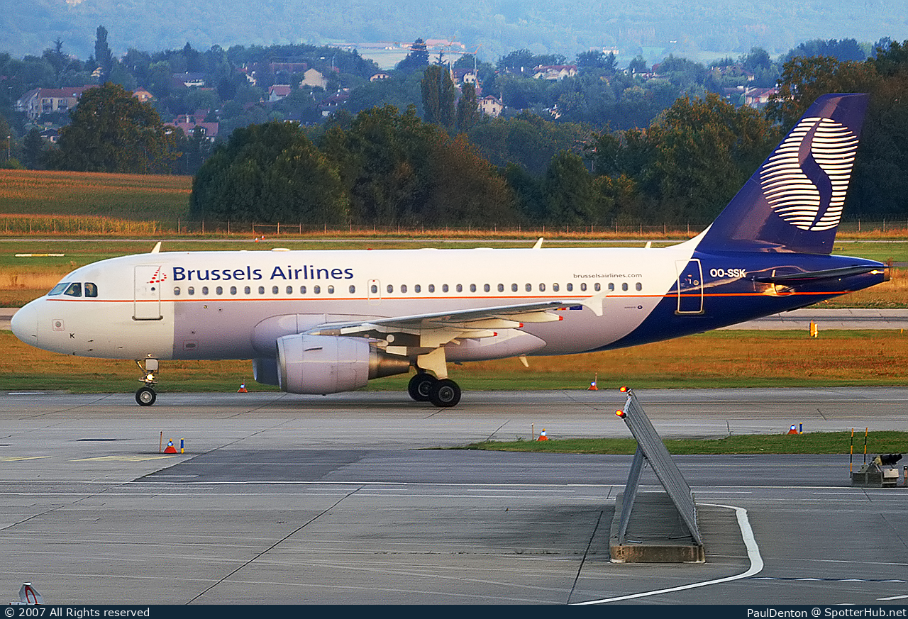 Photo of OO-SSK - Airbus A319-112 operated by Brussels Airlines