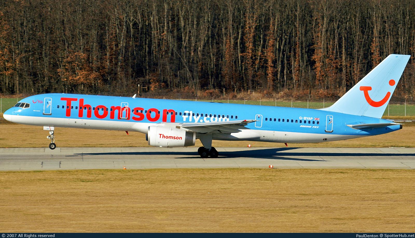 Photo of G-BYAP - Boeing 757-204 operated by Thomsonfly