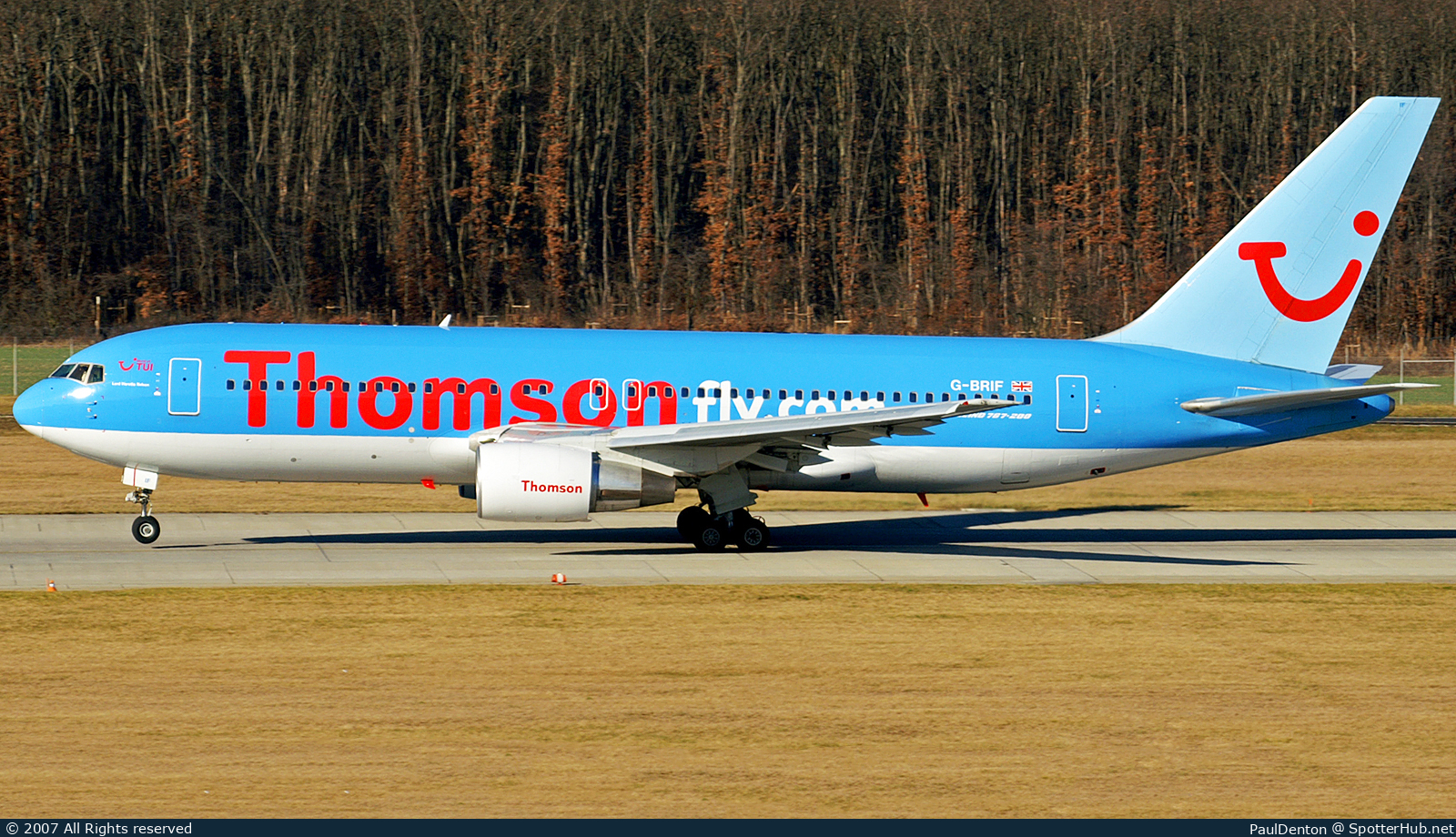 Photo of G-BRIF - Boeing 767-204(ER) operated by Thomsonfly