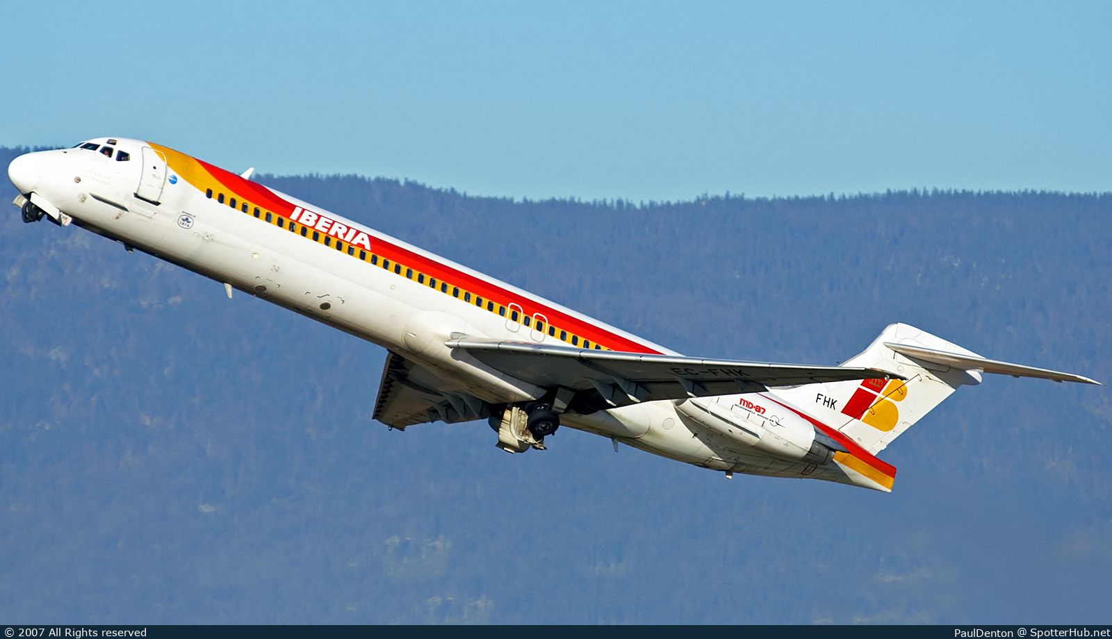 Photo of EC-FHK - McDonnell Douglas MD-87 operated by Iberia