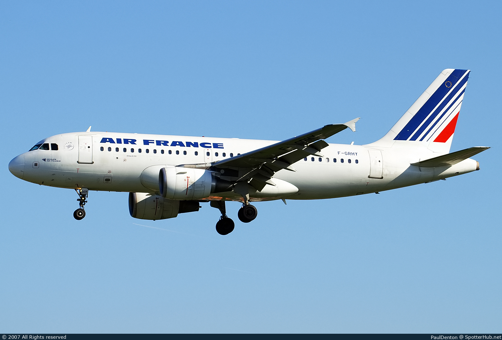 Photo of F-GRHY - Airbus A319-111 operated by Air France