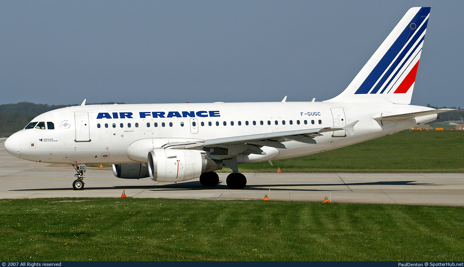 Photo of F-GUGC - Airbus A318-111 operated by Air France