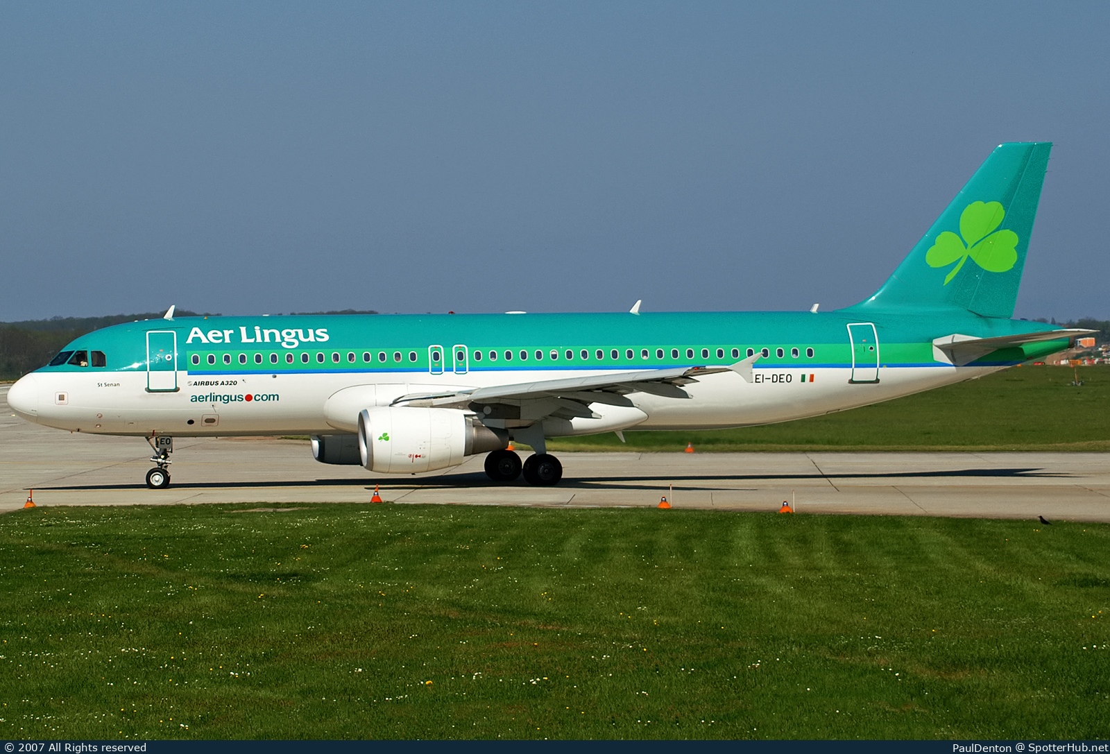 Photo of EI-DEO - Airbus A320-214 operated by Aer Lingus