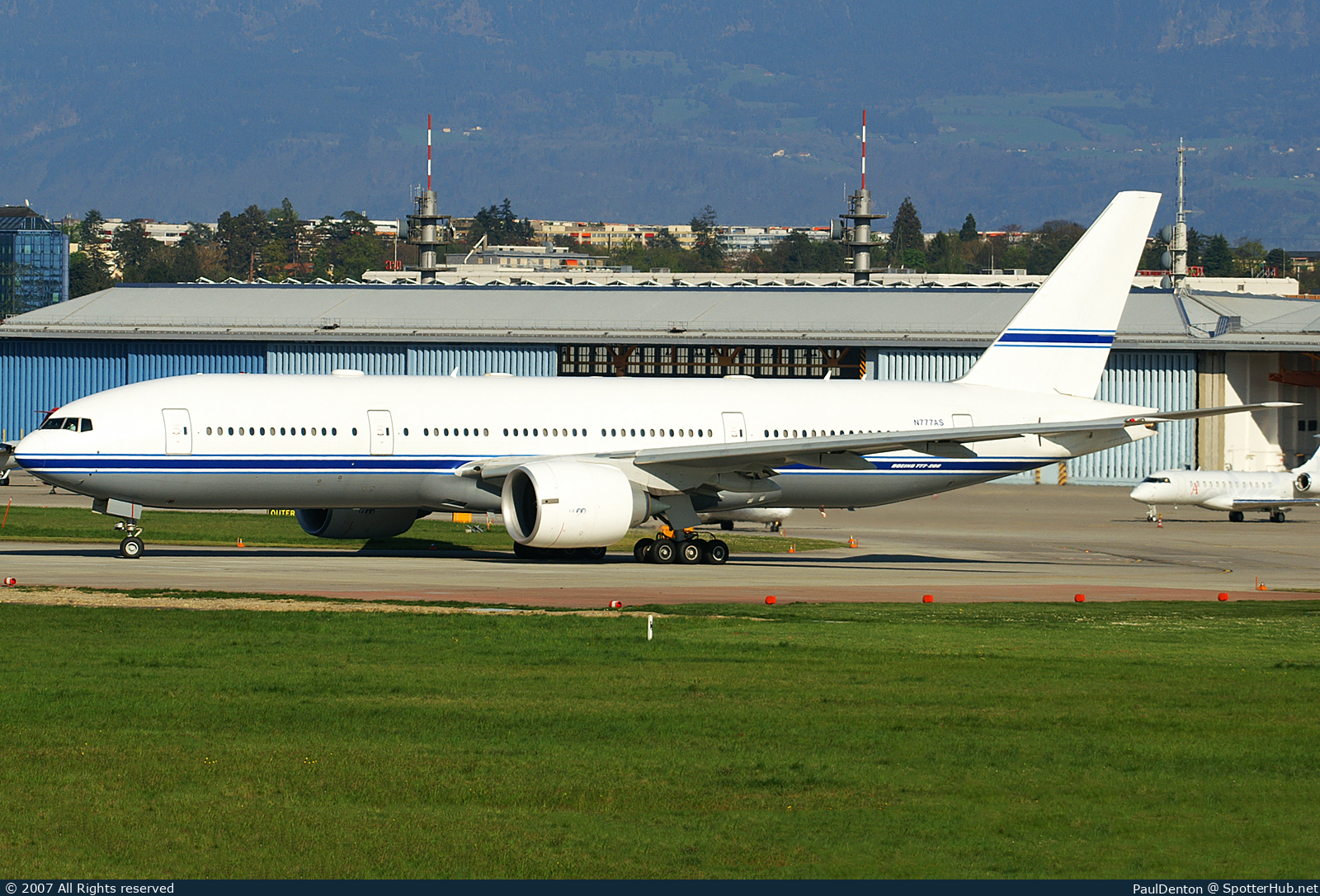 Photo of N777AS - Boeing 777-24Q(ER) operated by Mid East Jet
