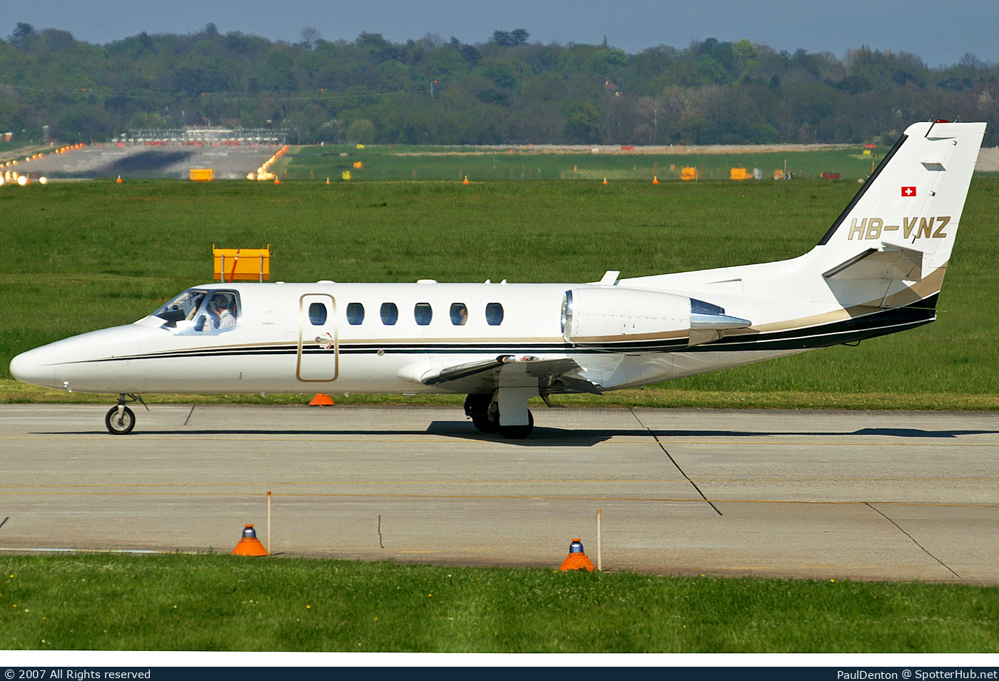 Photo of HB-VNZ - Cessna 550B Citation Bravo operated by Jet Aviation Business Jets