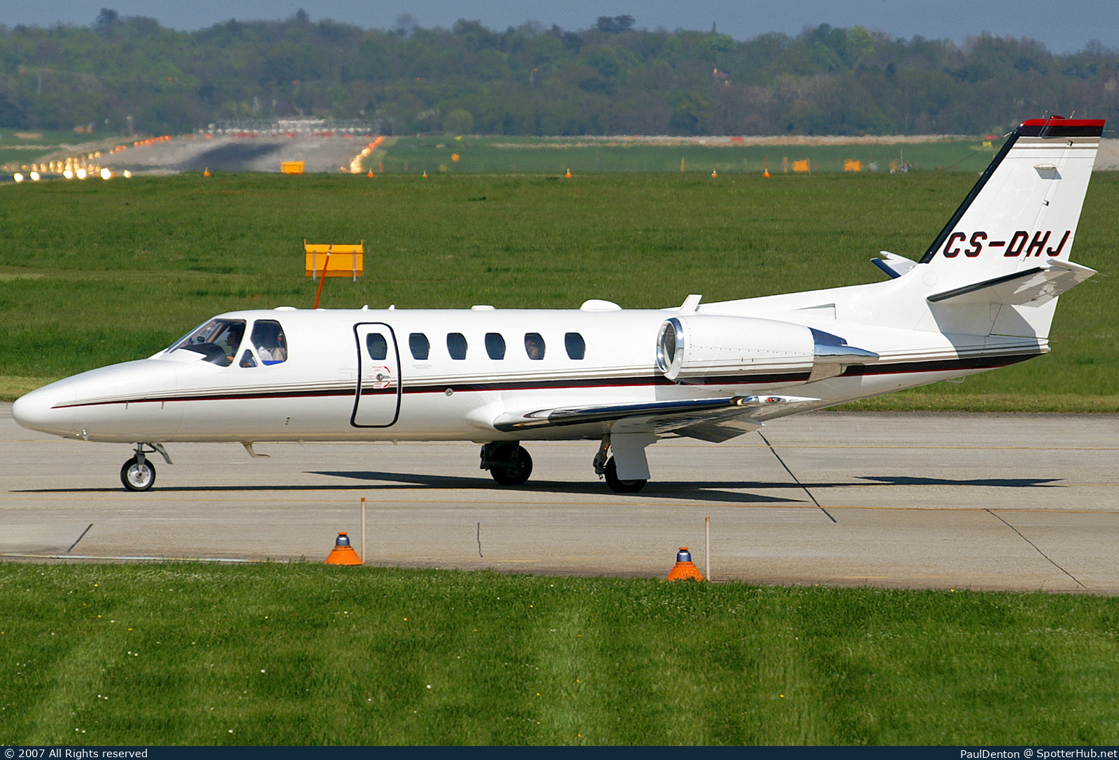 Photo of CS-DHJ - Cessna 550B Citation Bravo operated by NetJets Europe