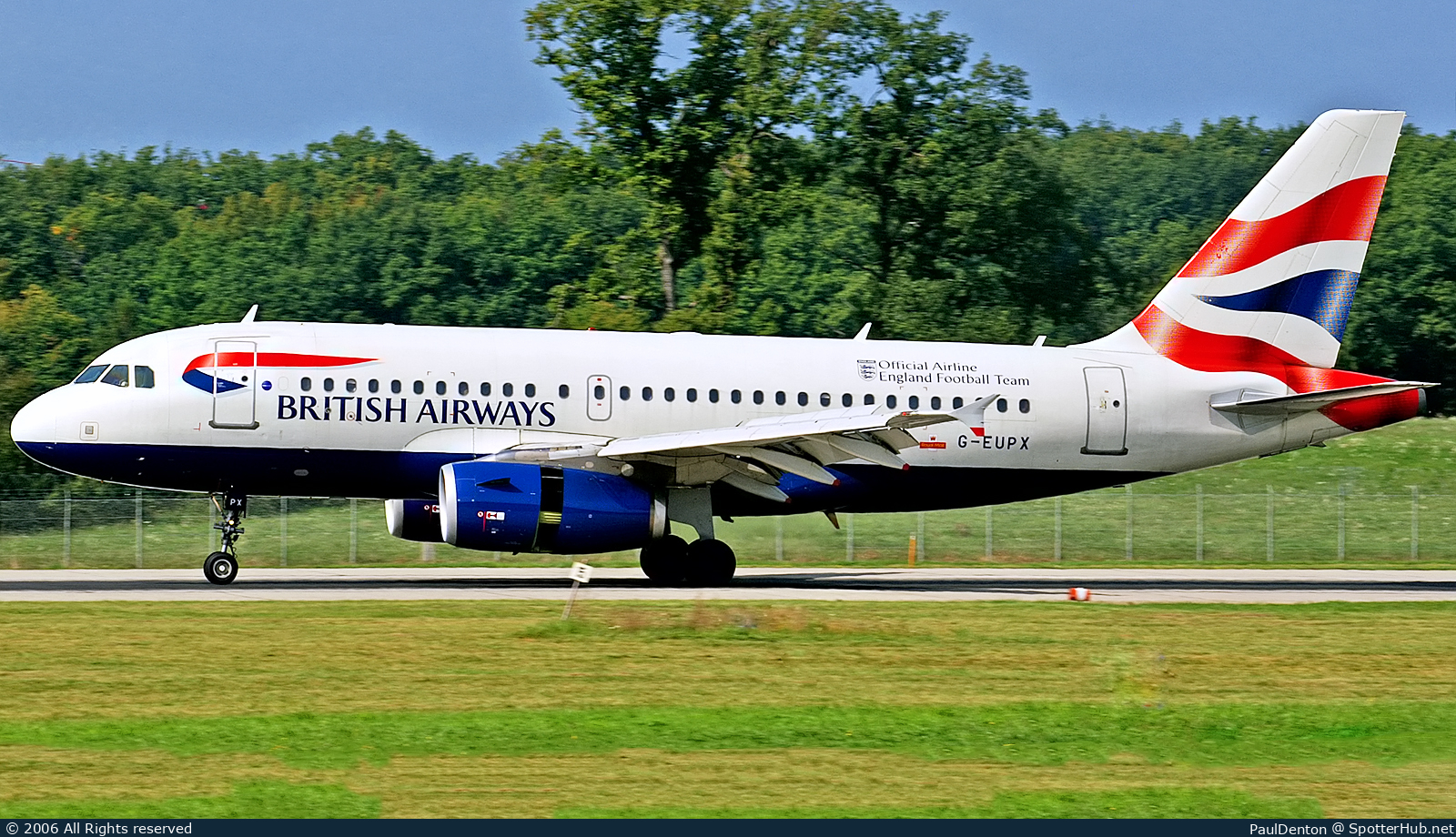 Photo of G-EUPX - Airbus A319-131 operated by British Airways