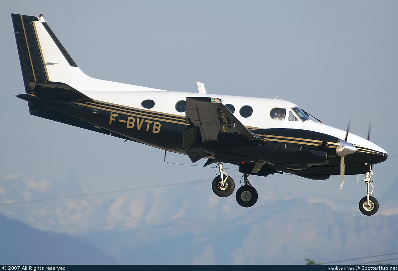 Photo of F-BVTB - Beechcraft C90 King Air operated by Fleet Management Airways