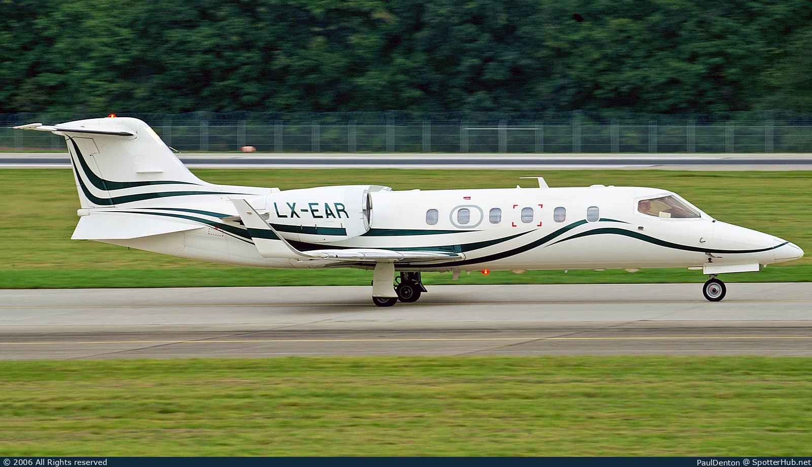 Photo of LX-EAR - Bombardier Learjet 31A operated by Global Jet Luxembourg
