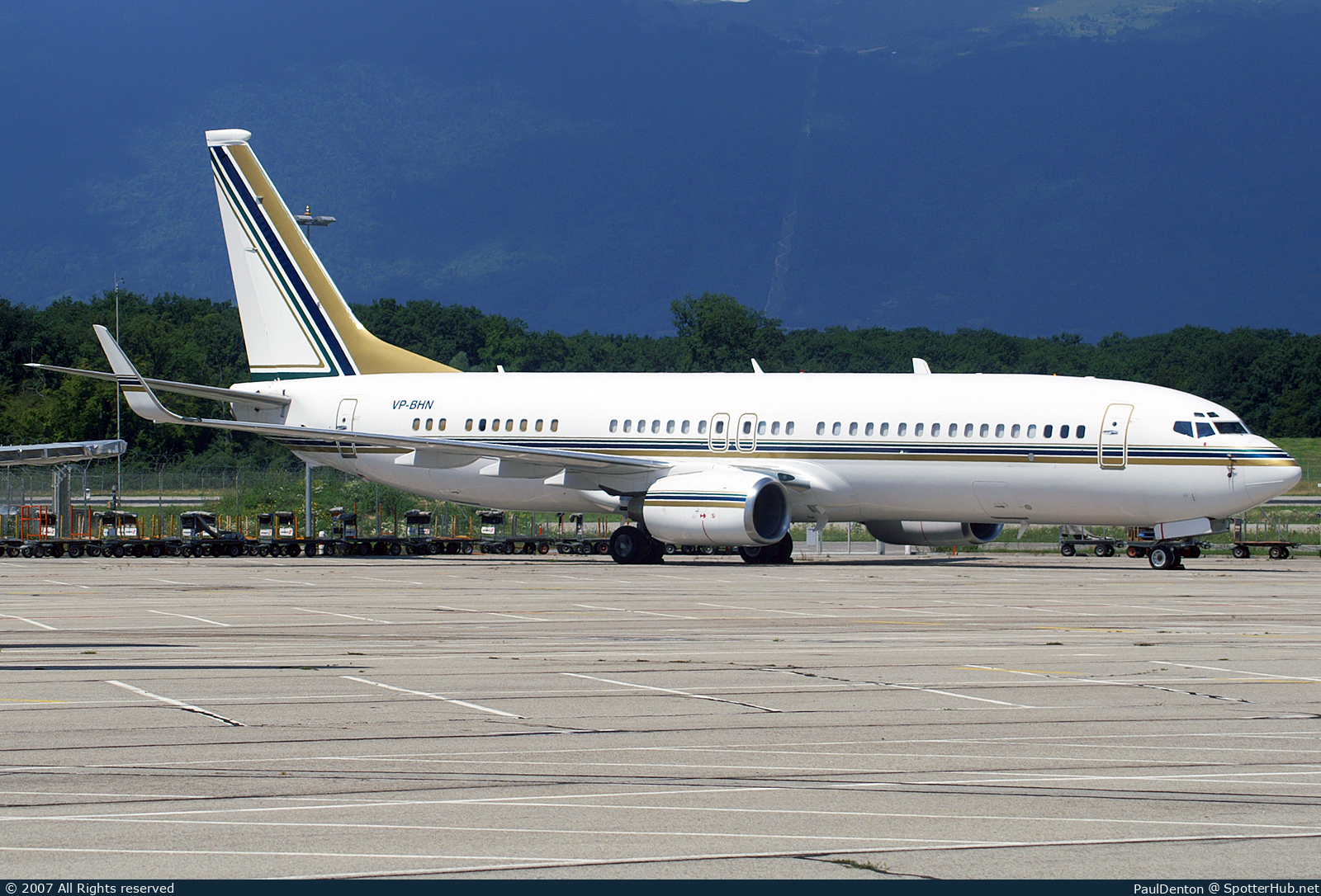 Photo of VP-BHN - Boeing 737-8AN(BBJ2) operated by Saudi Oger