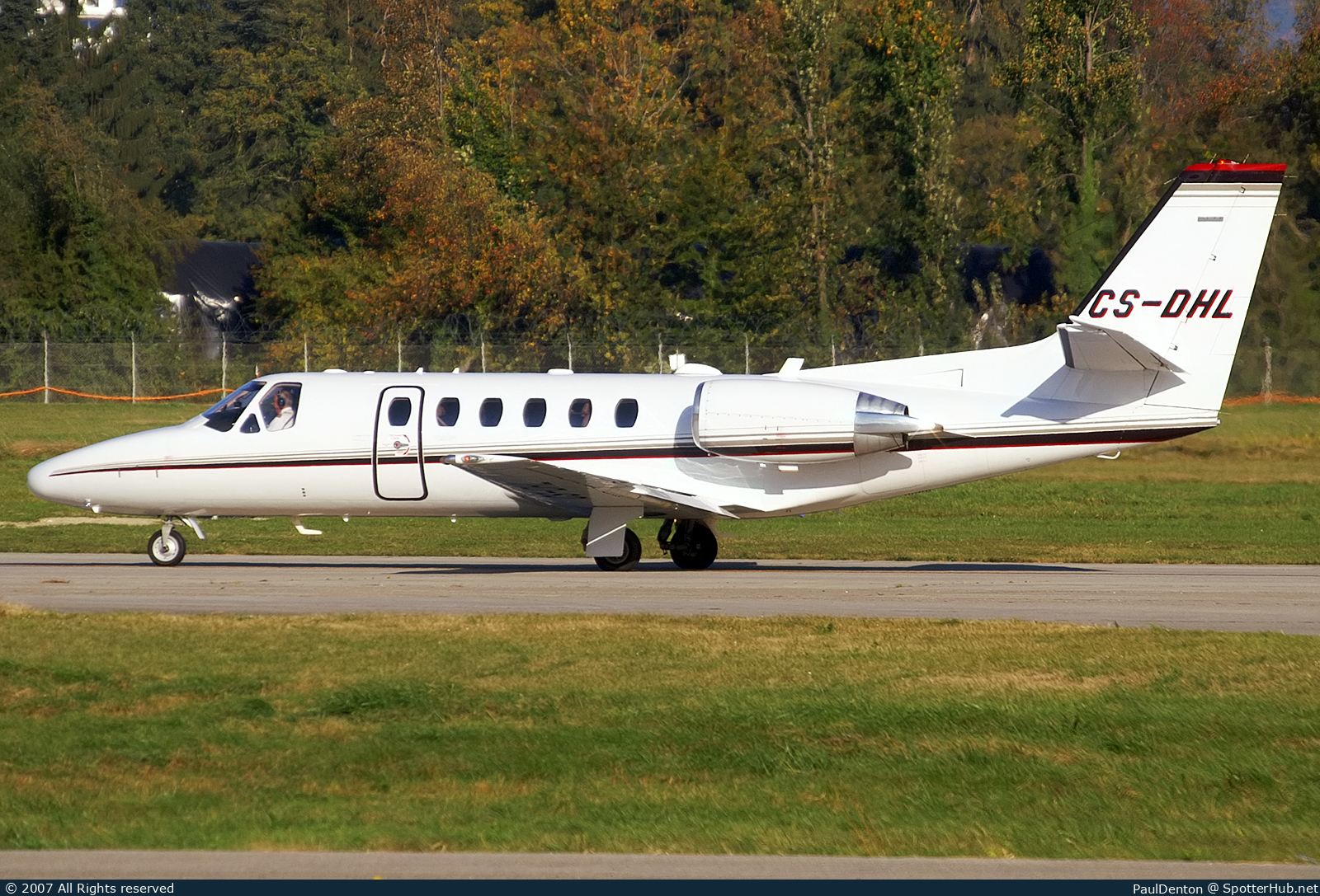 Photo of CS-DHL - Cessna 550B Citation Bravo operated by NetJets Europe