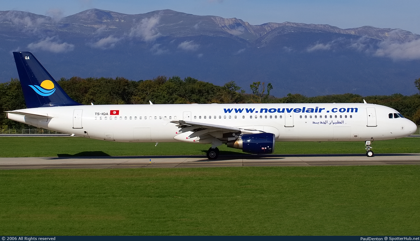 Photo of TS-IQA - Airbus A321-211 operated by Nouvelair