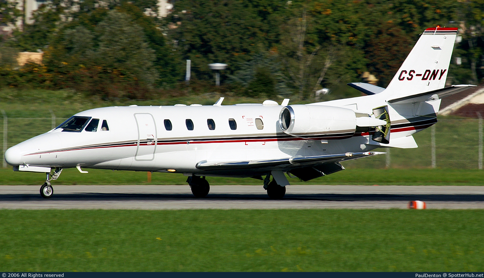 Photo of CS-DNY - Cessna 560XL Citation Excel operated by NetJets Europe