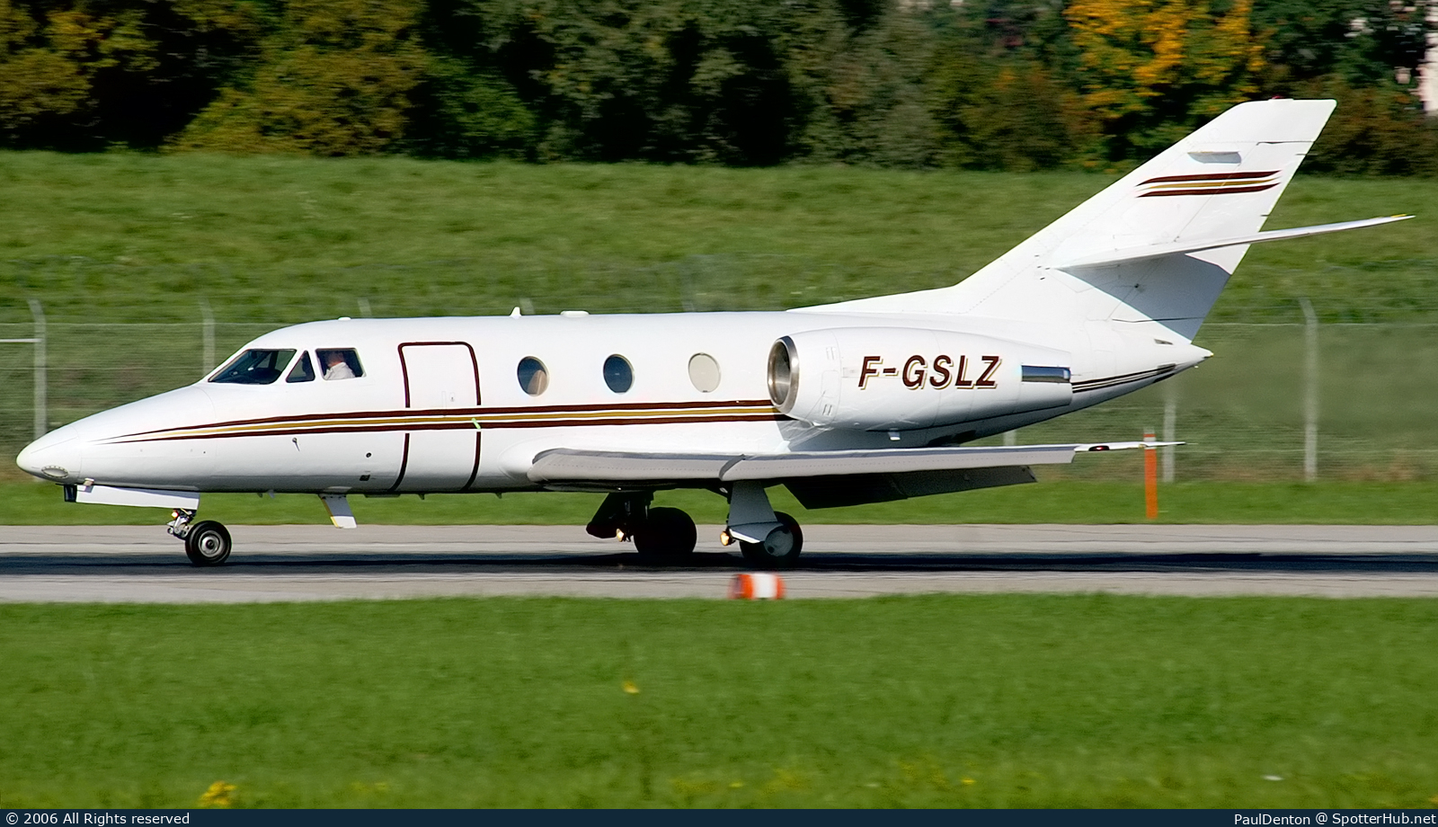 Photo of F-GSLZ - Dassault Falcon 100 operated by Trans Hélicoptère Service